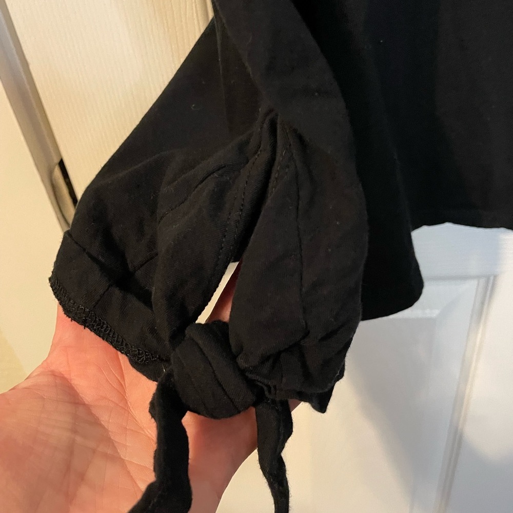 Lane Bryant black sleeveless cotton top w/ side ties plus sz 26/28 - Picture 3 of 6